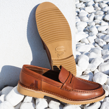 Carica l'immagine nel visualizzatore di Gallery, Mocassino Uomo in Pelle Fatto a Mano