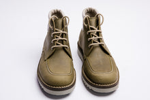 Carica l'immagine nel visualizzatore di Gallery, Scarponcino Artigianale con Vaschetta Verde