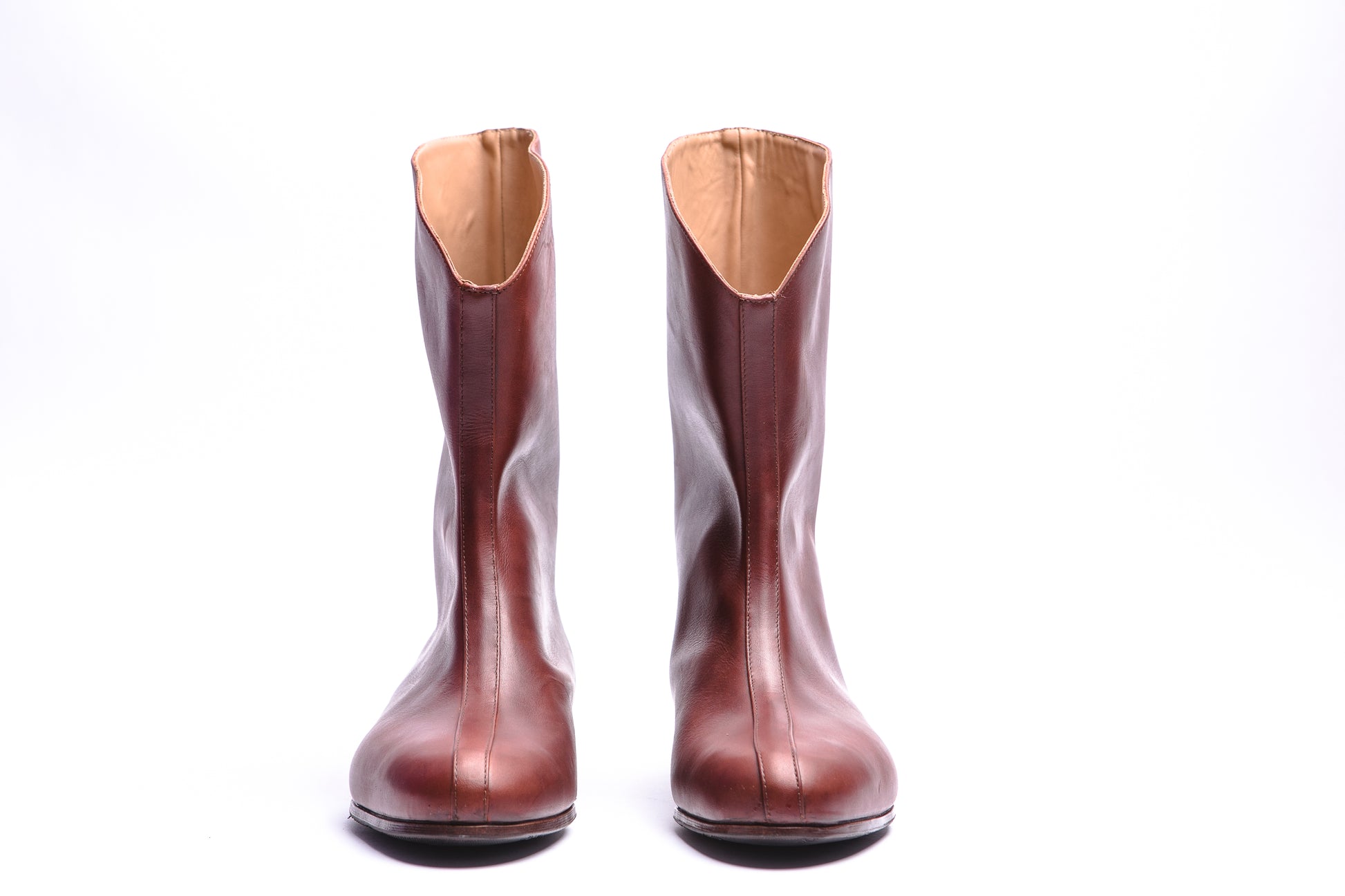 Stivale medio con taglio obliquo - Calzature Alverso