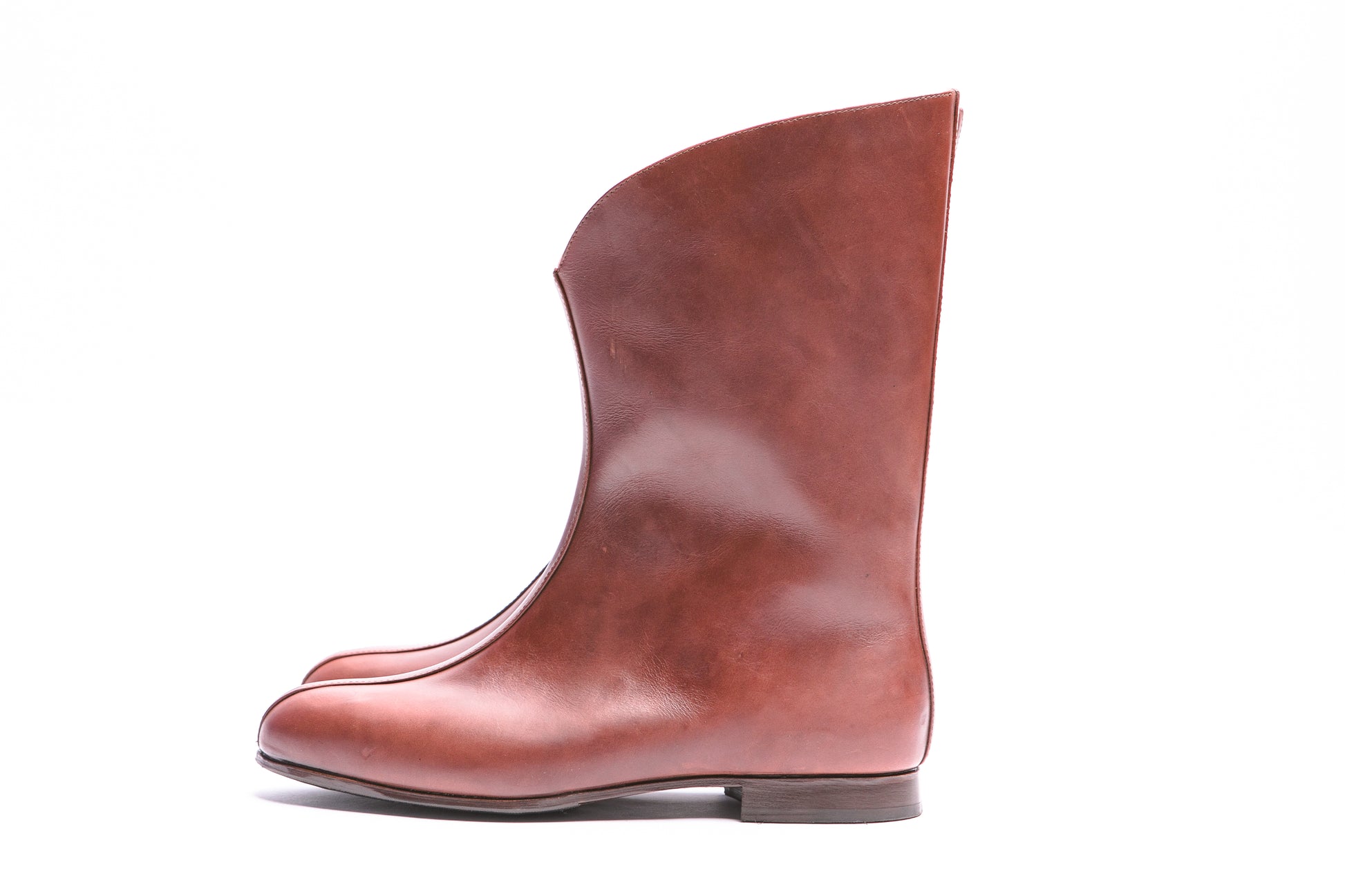 Stivale medio con taglio obliquo - Calzature Alverso