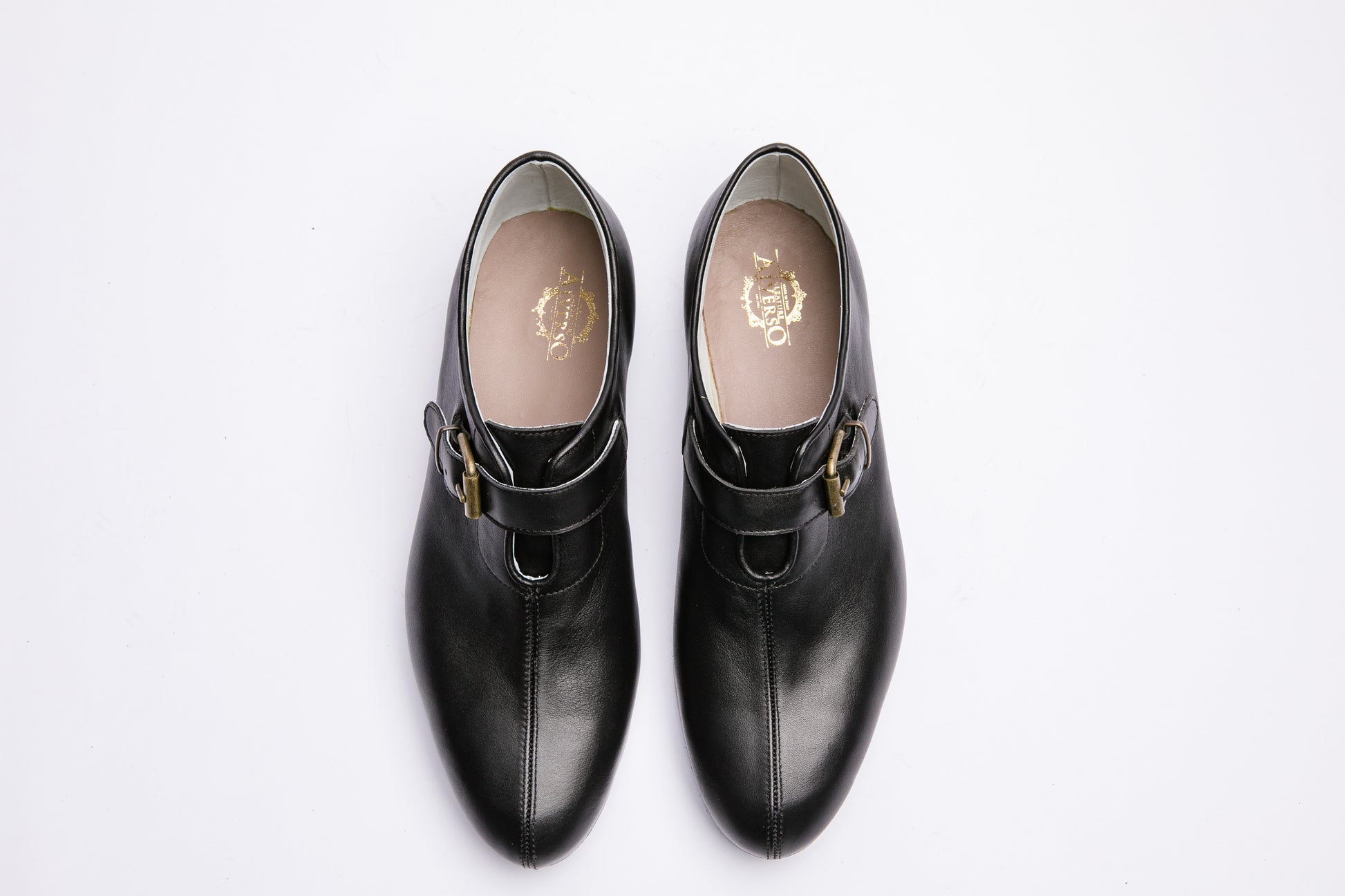 Scarpa bassa con fibbia - Calzature Alverso