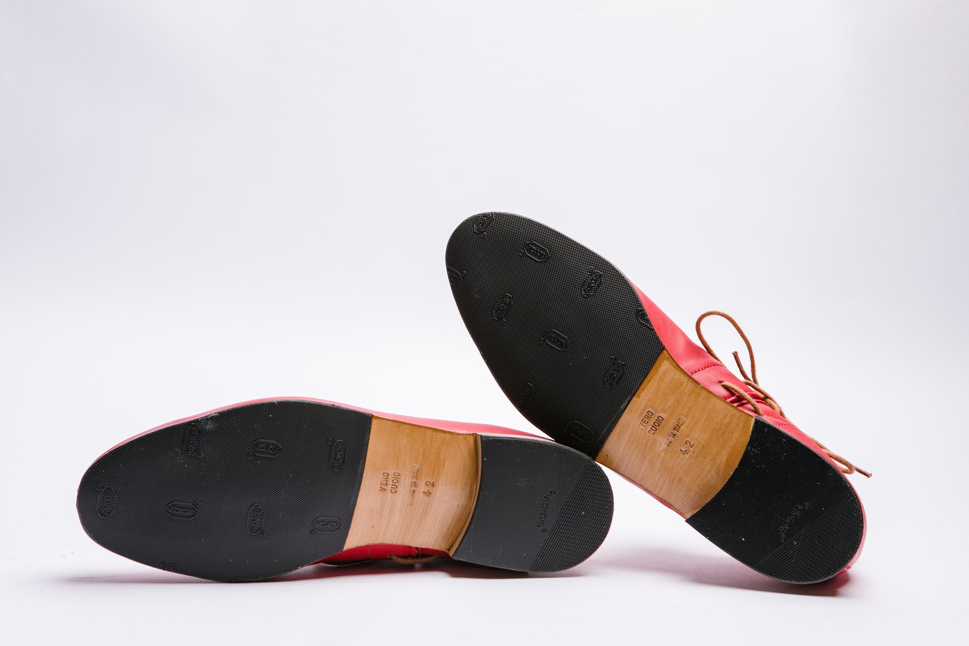 Scarpa bassa allacciata - Calzature Alverso