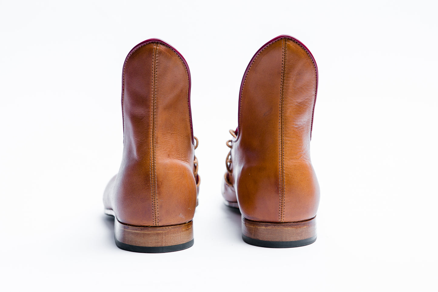 Scarpa bassa con becco posteriore - Calzature Alverso