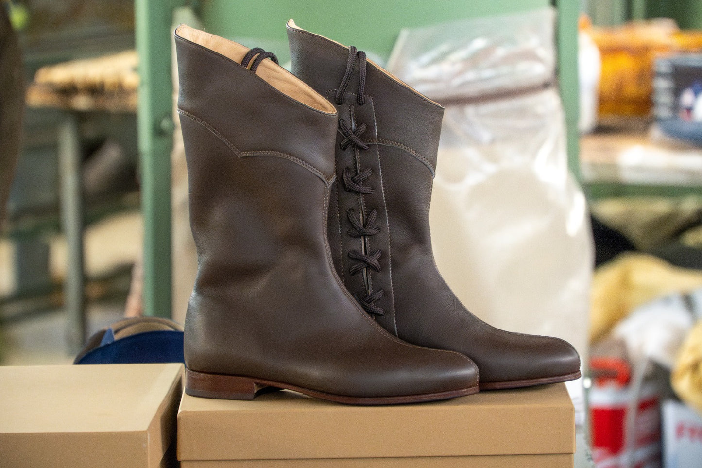 Stivale medio con balza - Calzature Alverso