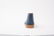 Carica l&#39;immagine nel visualizzatore di Gallery, Polacchina Artigianale Ingrassata &quot;Crazy Horse&quot; Blu
