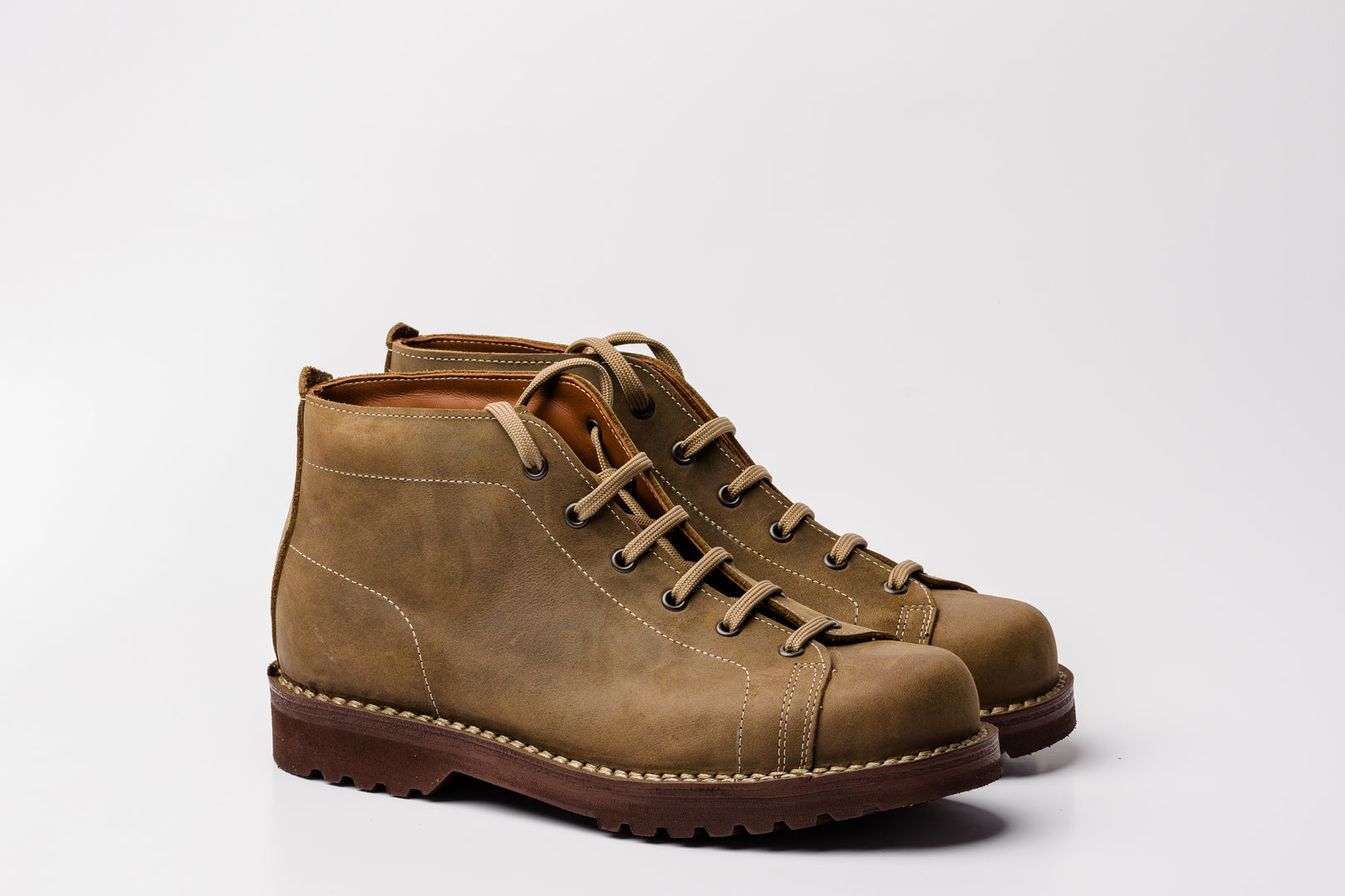 Scarponcino Artigianale Ingrassato "Crazy Horse" Testa di Moro - Calzature Alverso